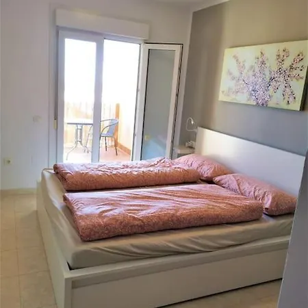 Sea View With Balcony. Queen Size Bed. High Speed Internet Aguadulce  Exterior photo