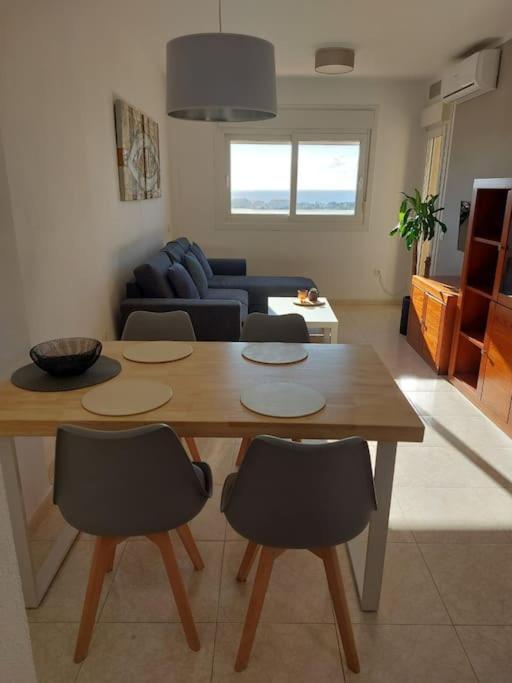 Apartment Sea View With Balcony. Queen Size Bed. High Speed Internet *