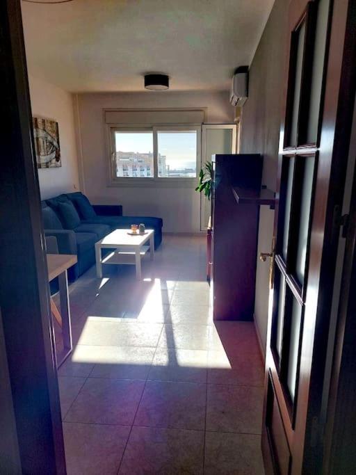 Apartment Sea View With Balcony. Queen Size Bed. High Speed Internet *