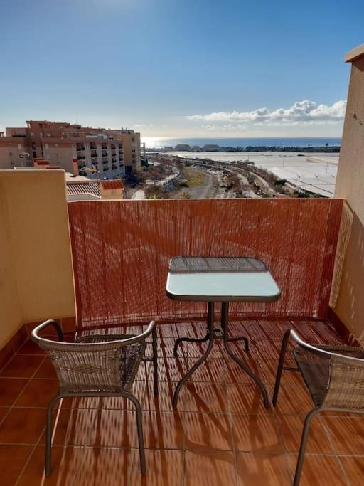 Apartment Sea View With Balcony. Queen Size Bed. High Speed Internet Aguadulce (Almeria)