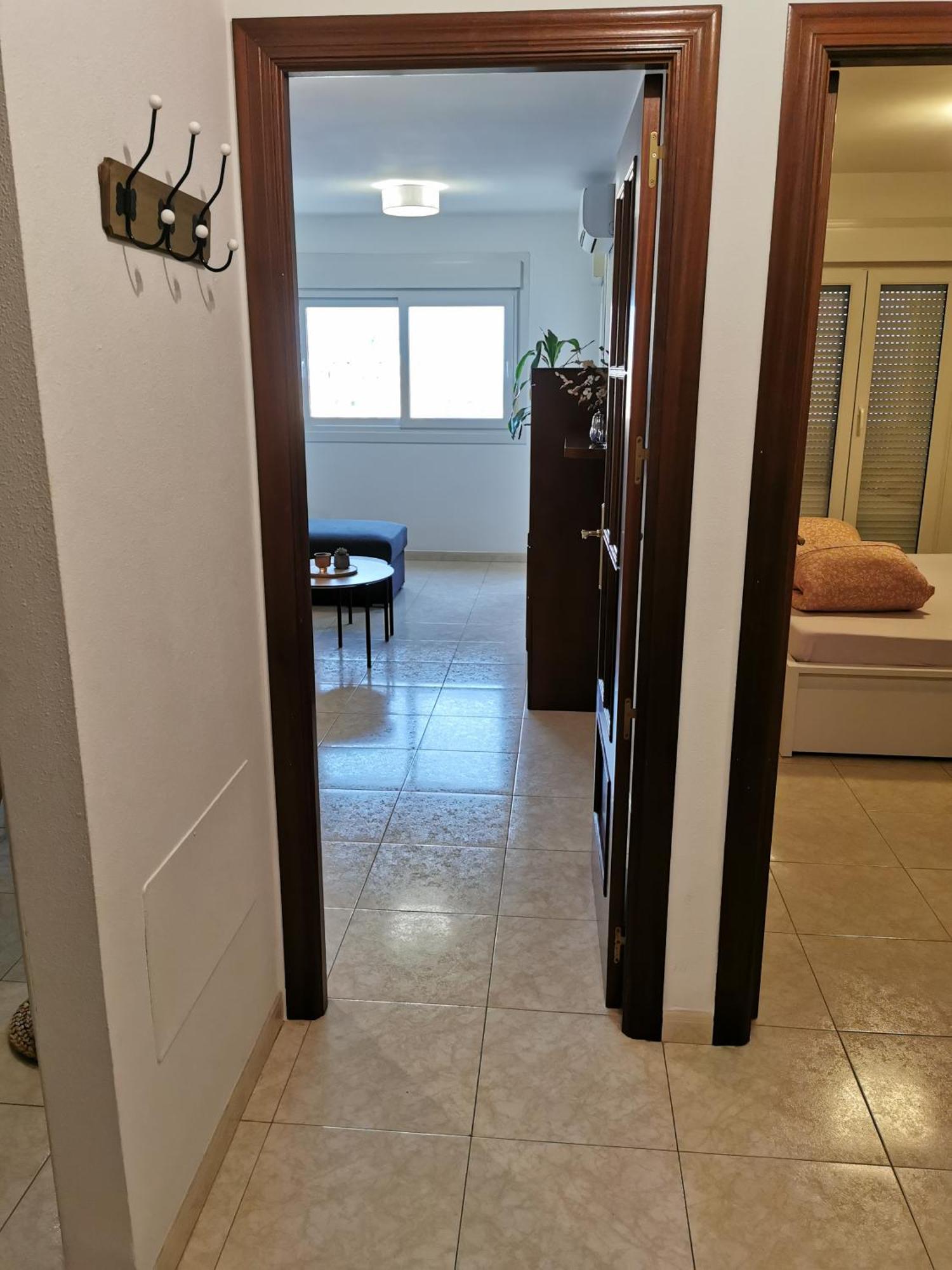Sea View With Balcony. Queen Size Bed. High Speed Internet Apartment Aguadulce (Almeria)